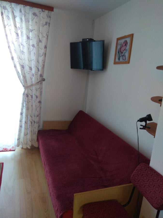 Pokoje Panorama Wysowa-Zdrój Esterno foto