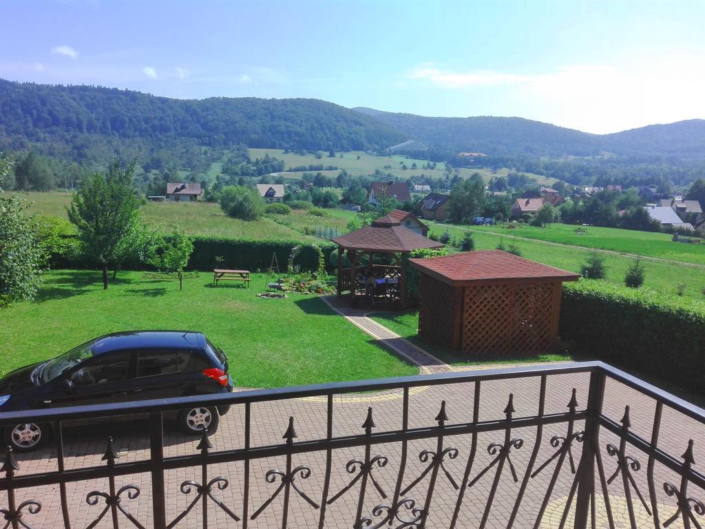 Pokoje Panorama Wysowa-Zdrój Esterno foto
