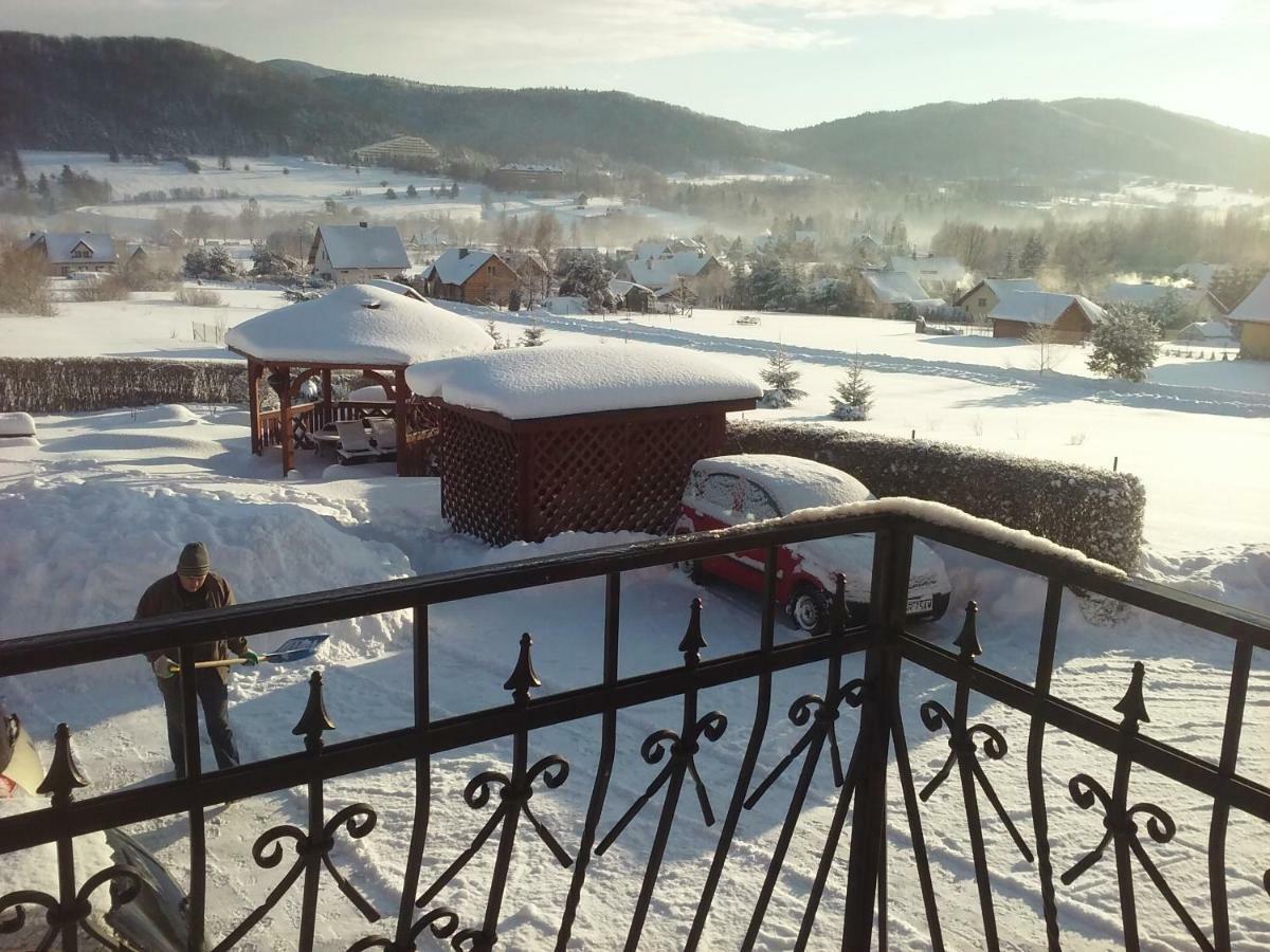 Pokoje Panorama Wysowa-Zdrój Esterno foto