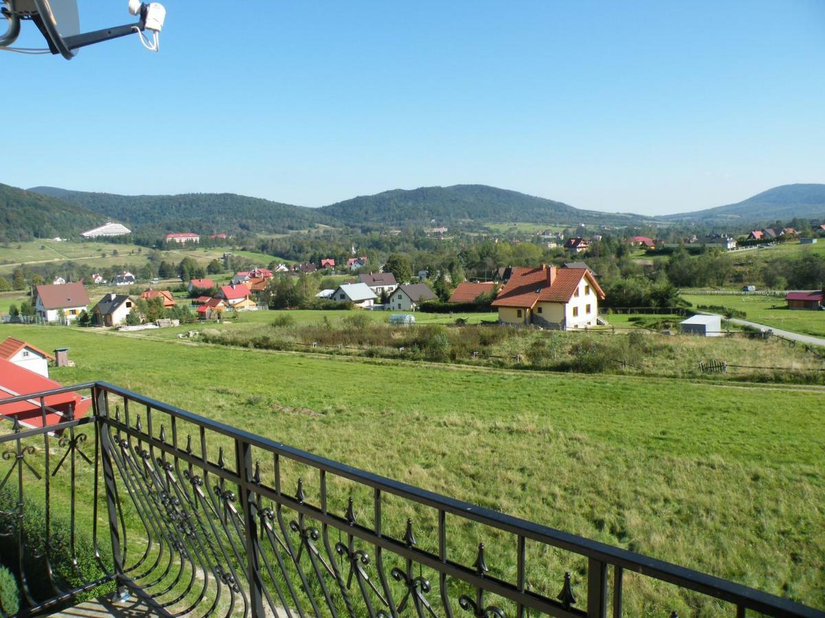 Pokoje Panorama Wysowa-Zdrój Esterno foto