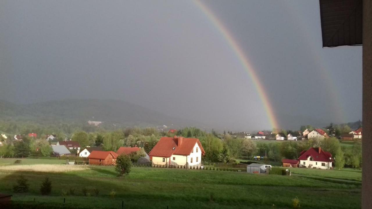 Pokoje Panorama Wysowa-Zdrój Esterno foto