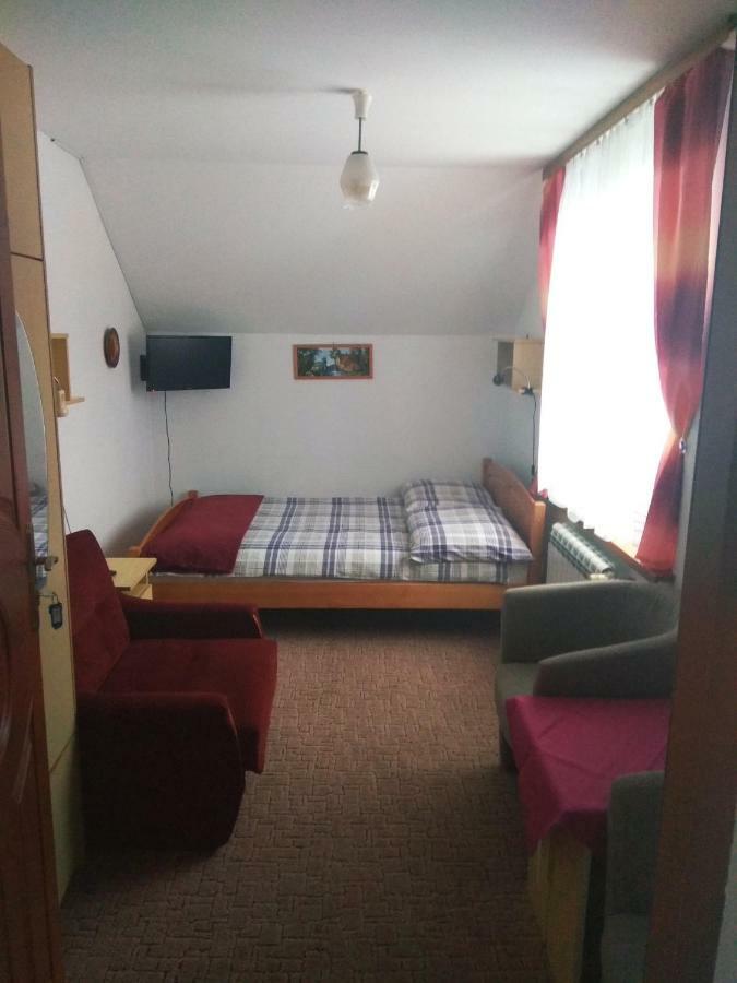 Pokoje Panorama Wysowa-Zdrój Esterno foto
